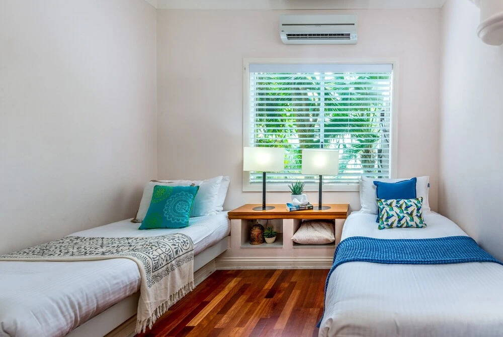 Belle Escapes - Absolute Beachfront Apartment with Private Pool Alamanda Resort "48"