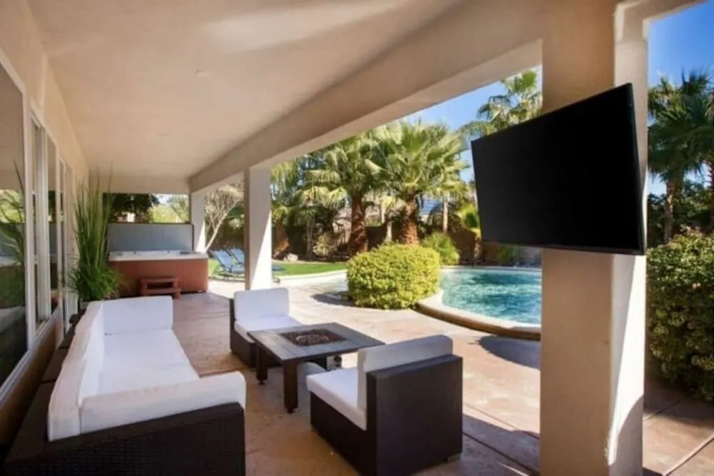 PS002 8 Bedroom Villa By Senstay