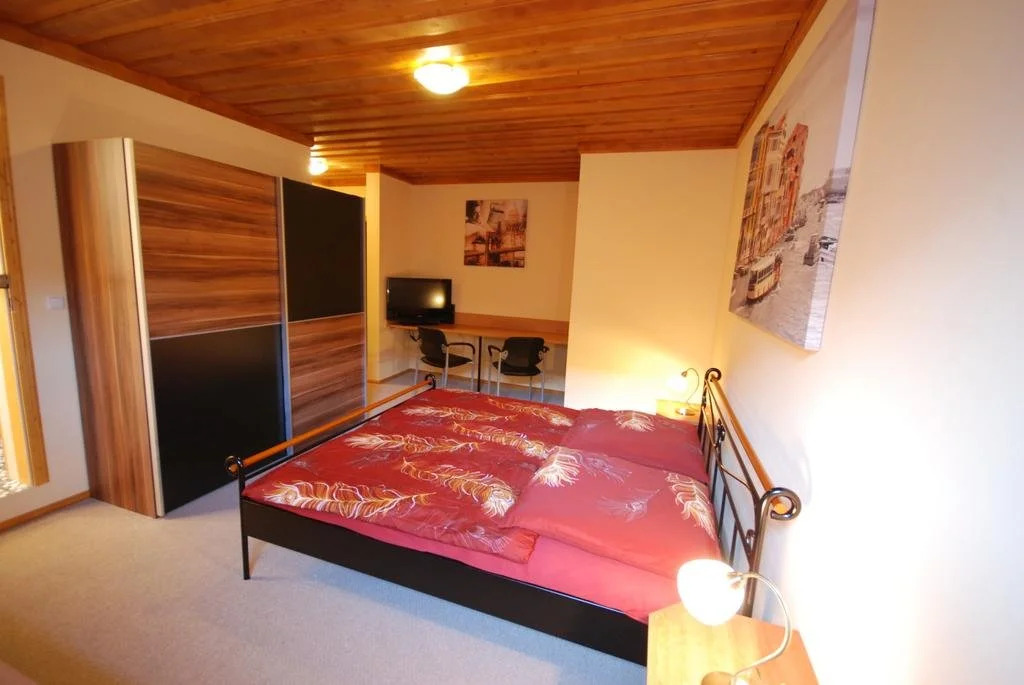 Moving Rooms
