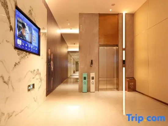 Magnotel Business Hotel (Mudanjiang Railway Station Beian Road)
