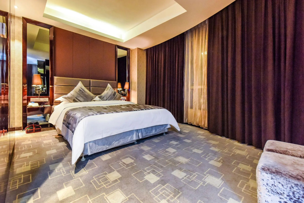 Fengjie Hotel
