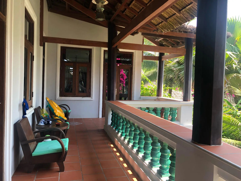 Full Moon Beach Resort