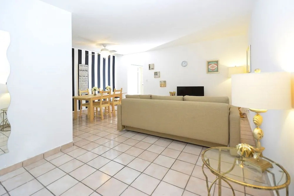 Sofi Beach Apartments