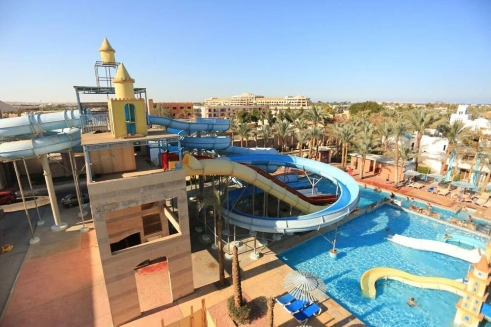 فندق ميراج باي اكوا بارك
