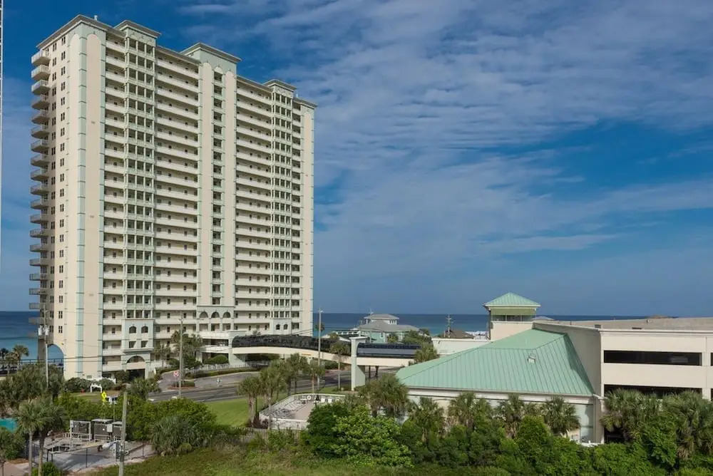 Celadon Beach Resort 1601 by Blueswell