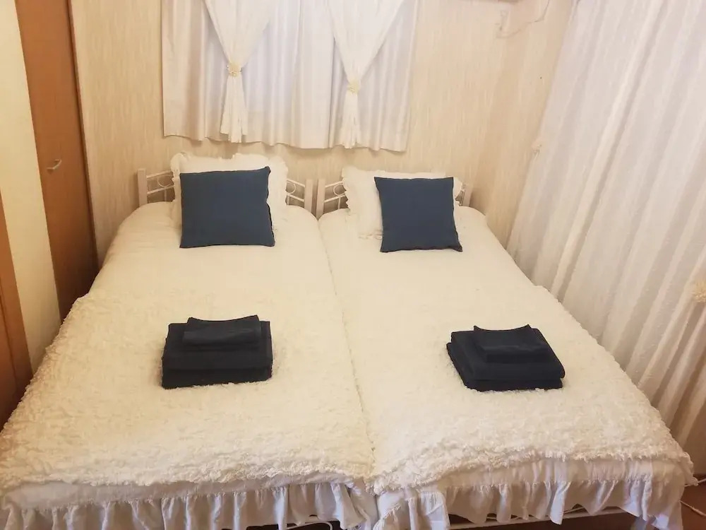 Hosei Apartment 101