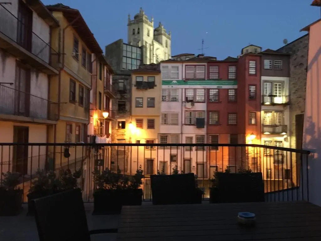 Mouzinho 244 - Porto Houses & Suites