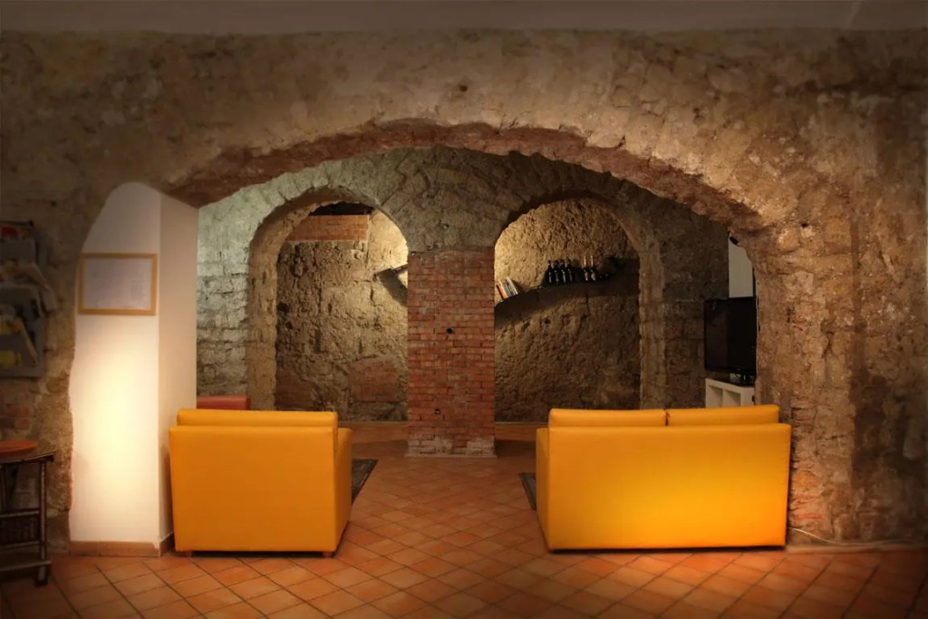 Caravaggio Hotel