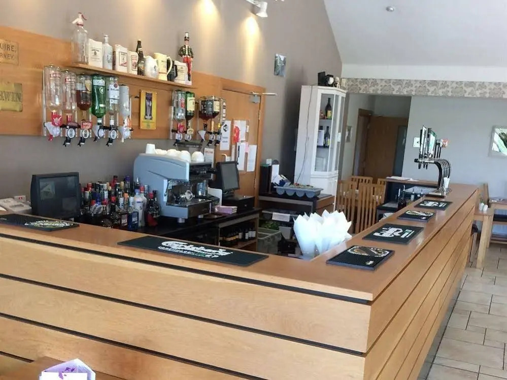 Glendarragh Valley Inn