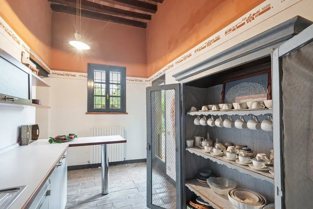 Detached Villa In Historic Home, Nestled In The Quiet Countryside (No Front Desk)