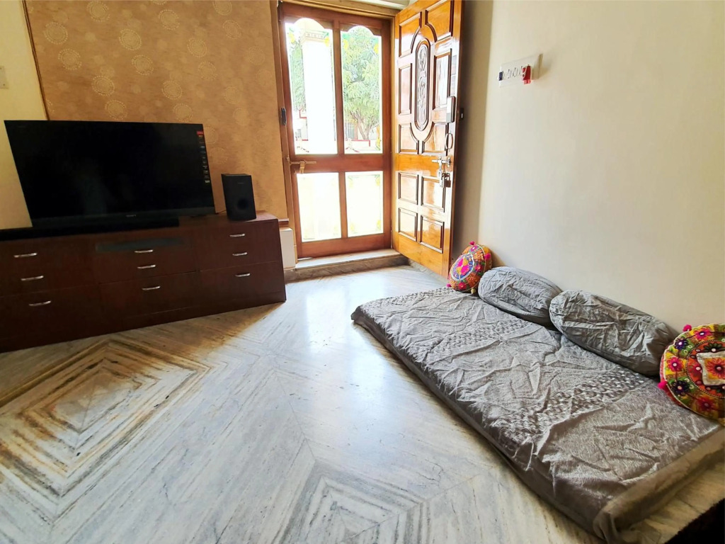 Aditya Premium HomeStay- Furnished Air Conditioned- 2BHK