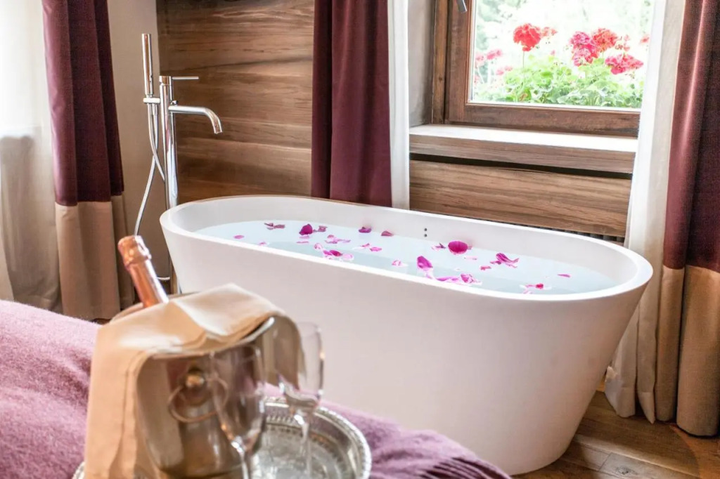Chalet Eden Eco Hotel, Restaurant & Wellness