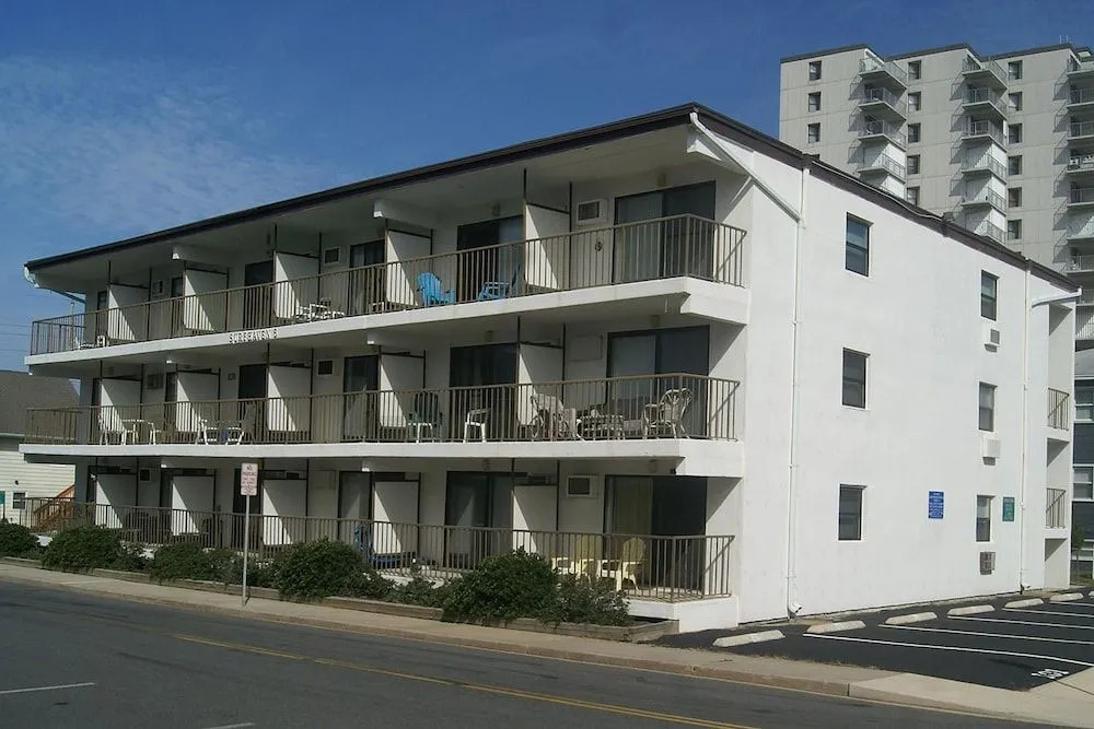 Surf Haven 202 1 Br condo by RedAwning