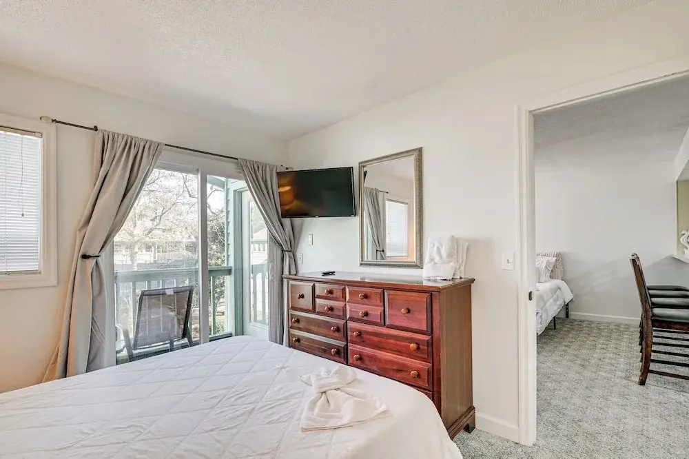 On-site Ocean Access: Myrtle Beach Resort Condo!