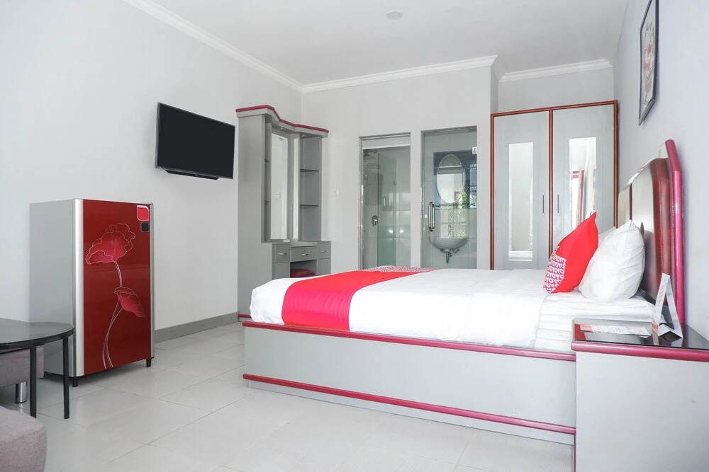 Urbanview Hotel Executive Residence Semarang by RedDoorz