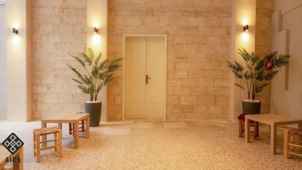 Aida Guest house