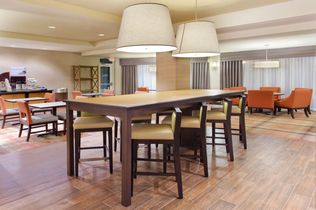 Holiday Inn Express Hotel & Suites Huntsville West - Research Park by IHG