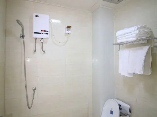 Yantai Junhai Star Hotel