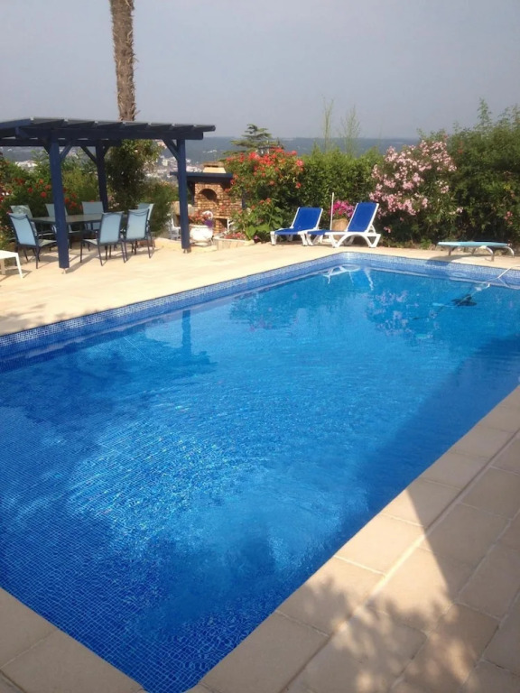 Villa Erresiñolettean