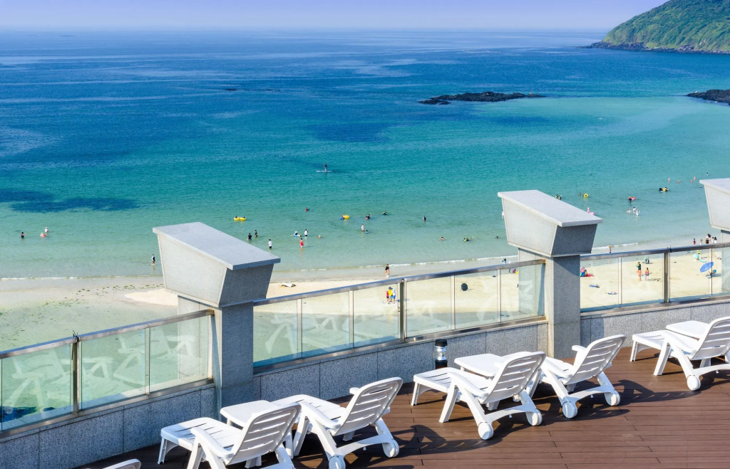 Aimi Jeju Beach Hotel Hamdeok W