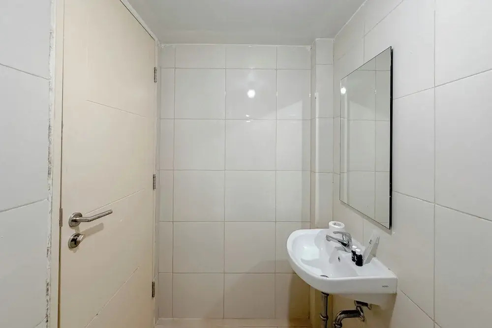 Pleasant and Restful Studio at Orchard Supermall Mansion Apartment