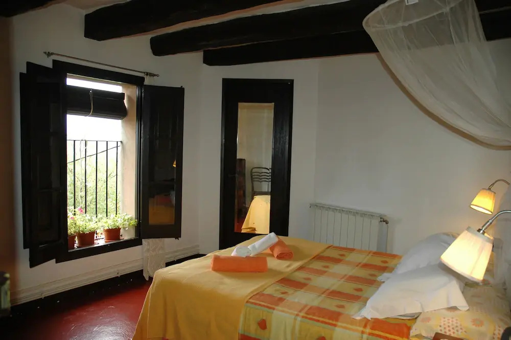 Habitaciones con encanto - Cal Alejandro