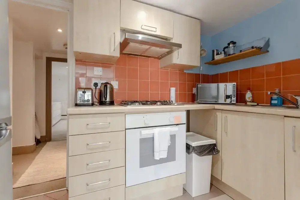 Camden Canal - 1 Bedroom Apartment 2nd Floor Walk Up - Aak 48763
