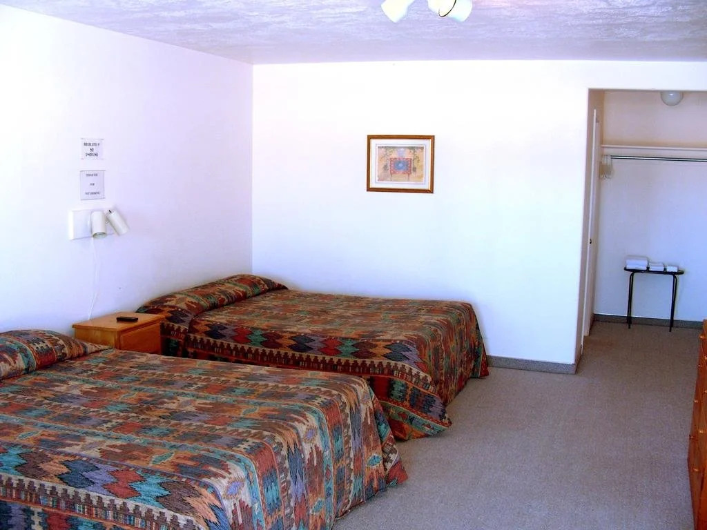Bunkhouse Motel