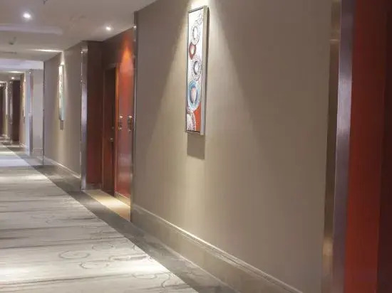 Boying Business Hotel