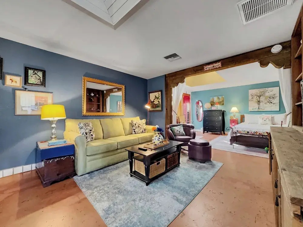 Washington Studio
