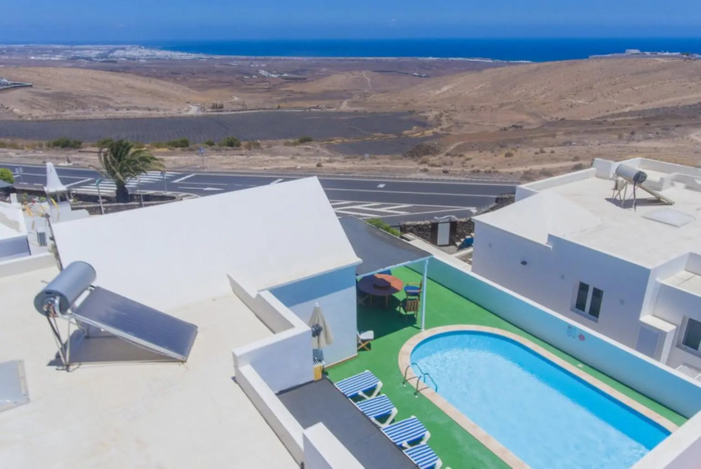 Villa Reyes