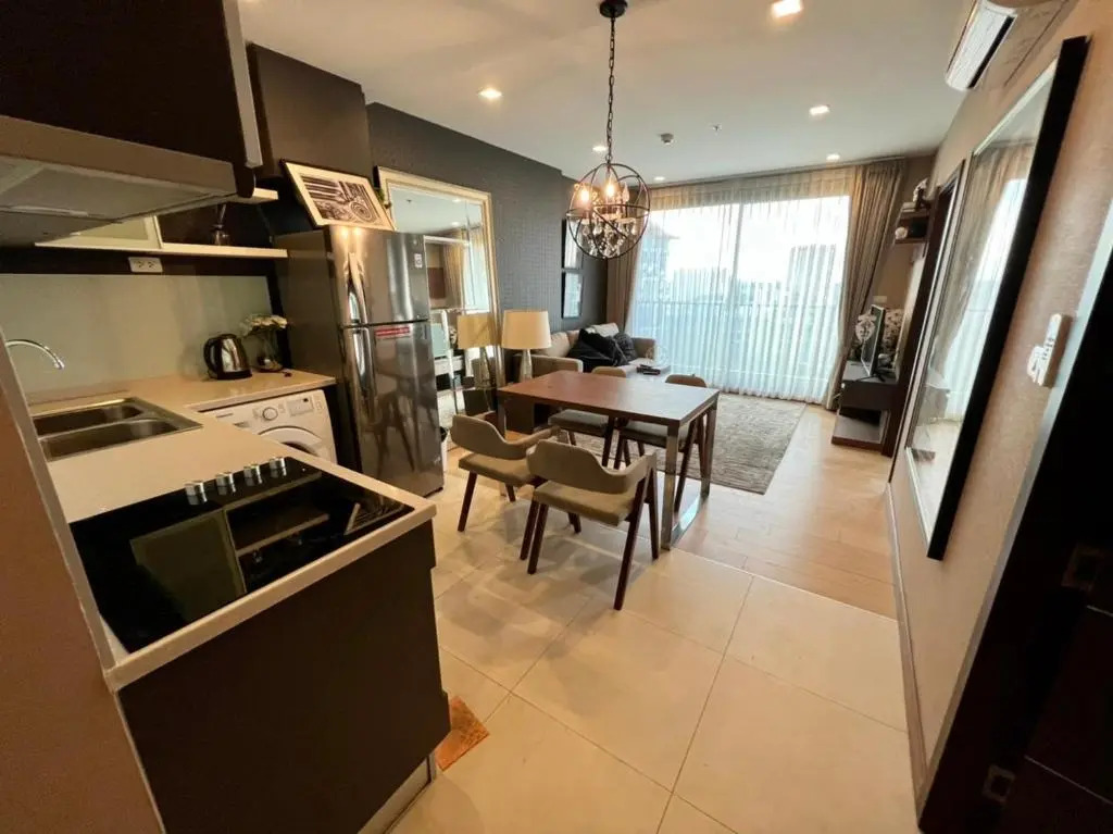 Astra 2 Bedroom B1102 Condo By Ping