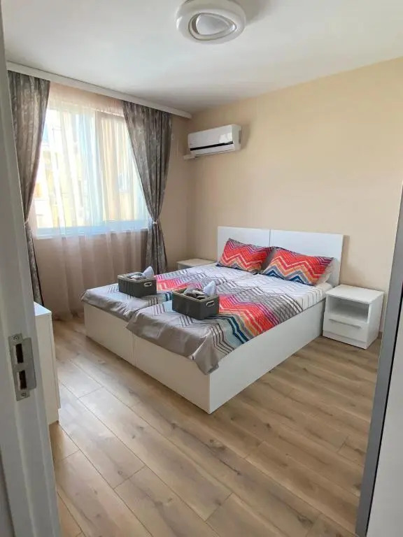 Апартамент Zara Residence