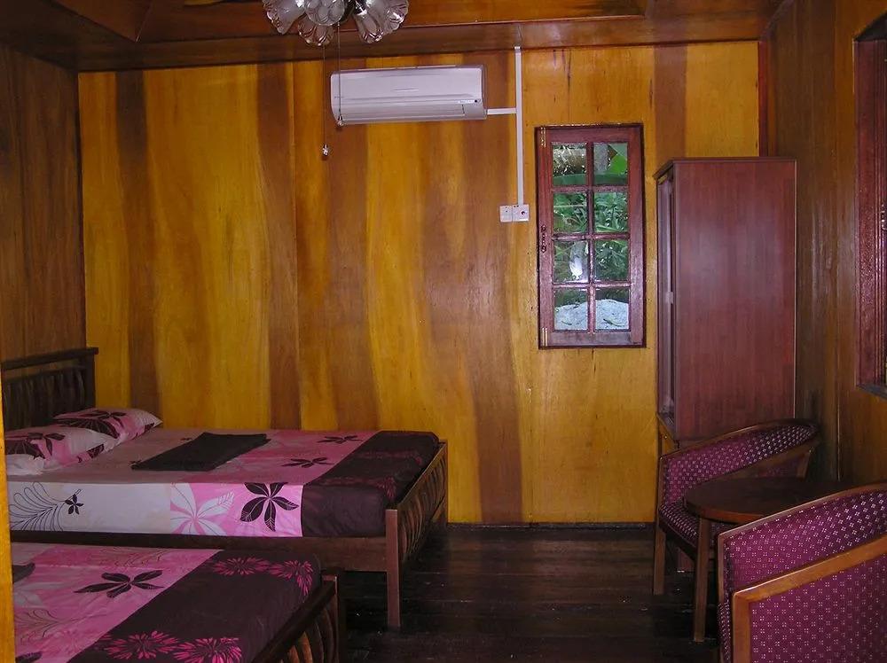 Ayumni House