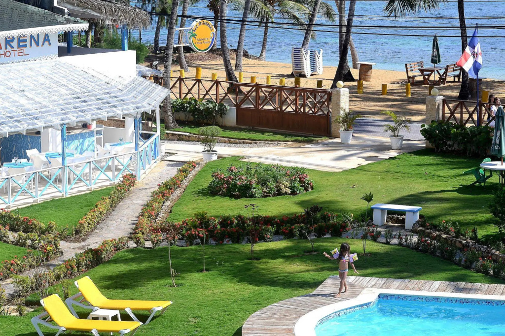 Costarena Beach Hotel