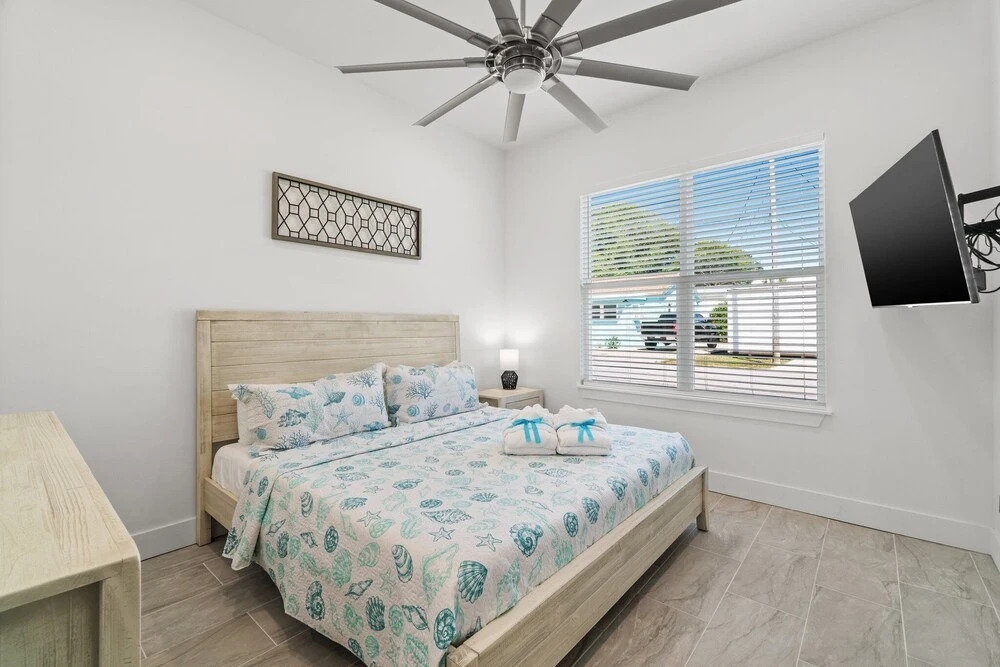 Brand NEW Expansive Coastal Home w/ Custom Furnishings Sleeps 15