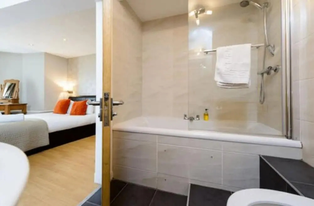 Martins Guest House