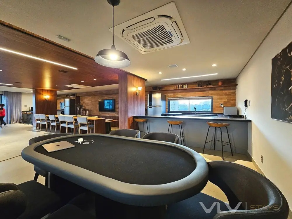 Art Studio Incredible Roofop by VLV Stays