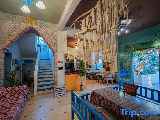 Mitu Xunyou · Yujianhai Hostel