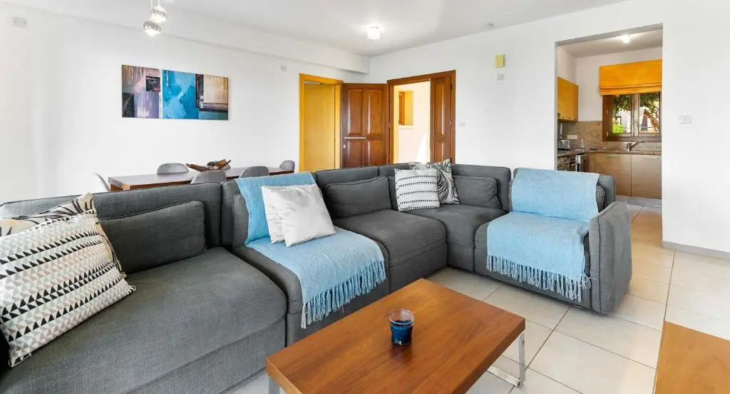 Ground floor Apartment Anthos with Beautiful Sea Views on Aphrodite Hills Resort
