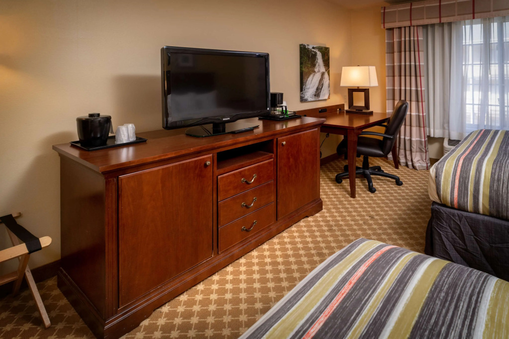 Country Inn & Suites By Radisson, Charleston South, WV