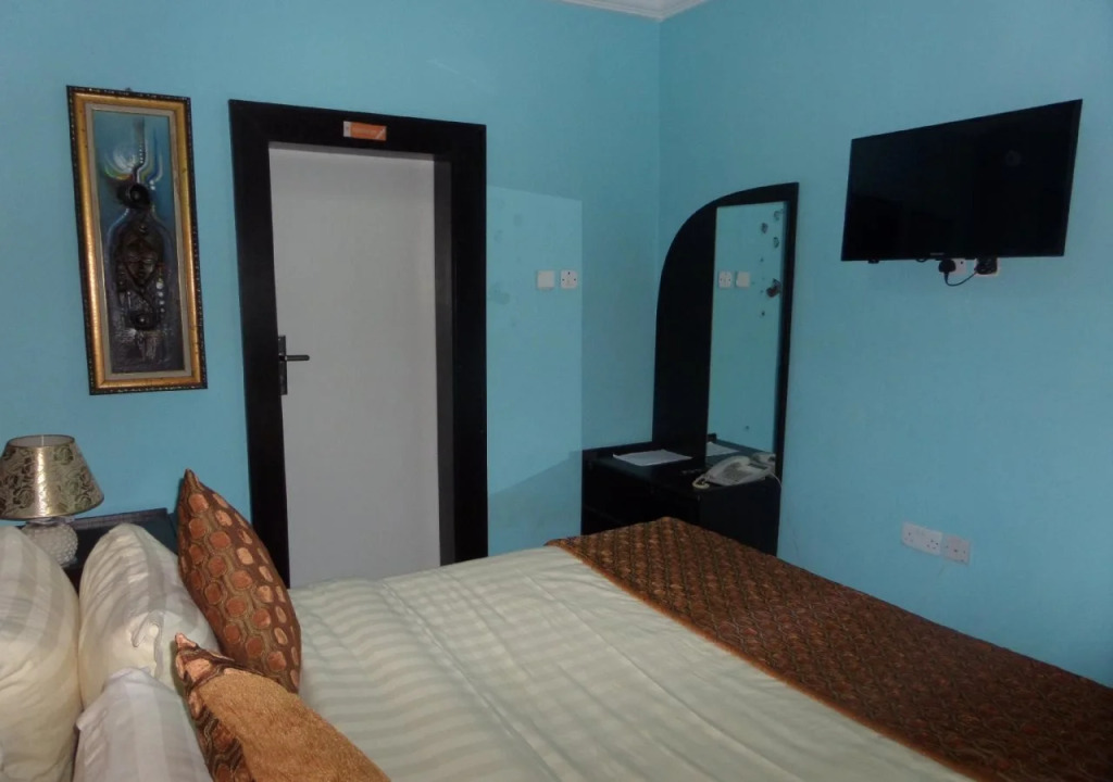 Galpin Suites Hotel