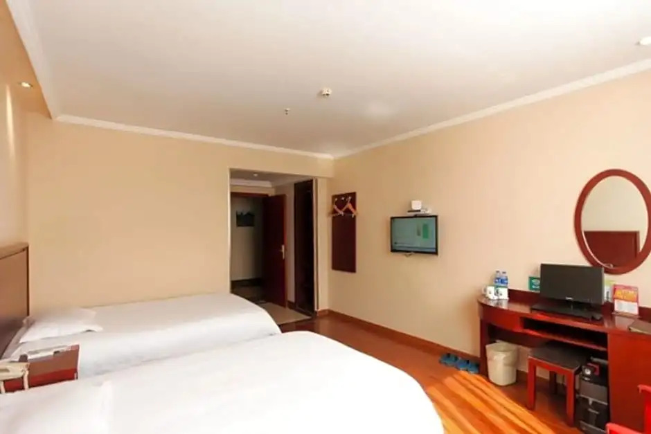 GreenTree Inn Jiangsu Wuxi Jiangyin Xinqiao Taixin Road Express Hotel