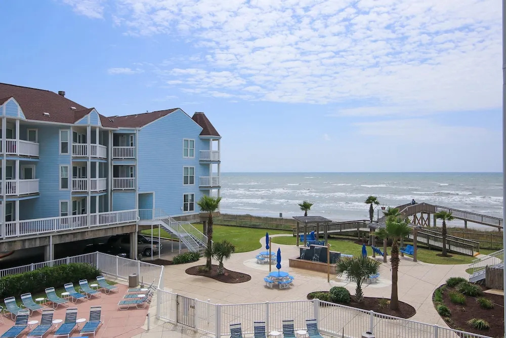 Seascape 1215 in Galveston