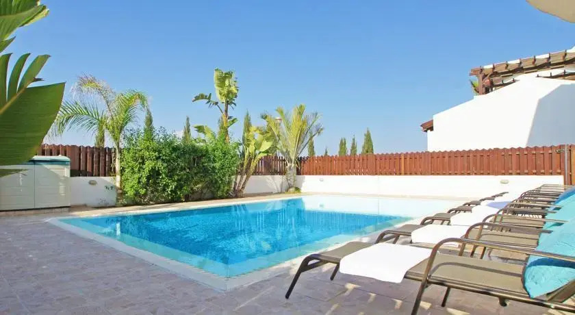 Villa Bridgit