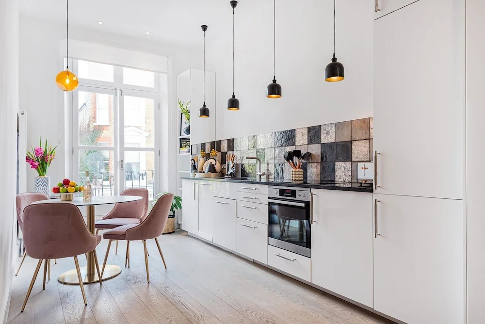 Lady on the Lane- 2 bed Primrose Hill - by Out of Office Lifestyle