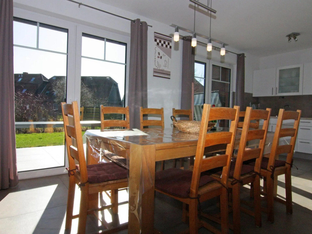 Komfortables Ferienhaus in Friedrichskoog-Spitze