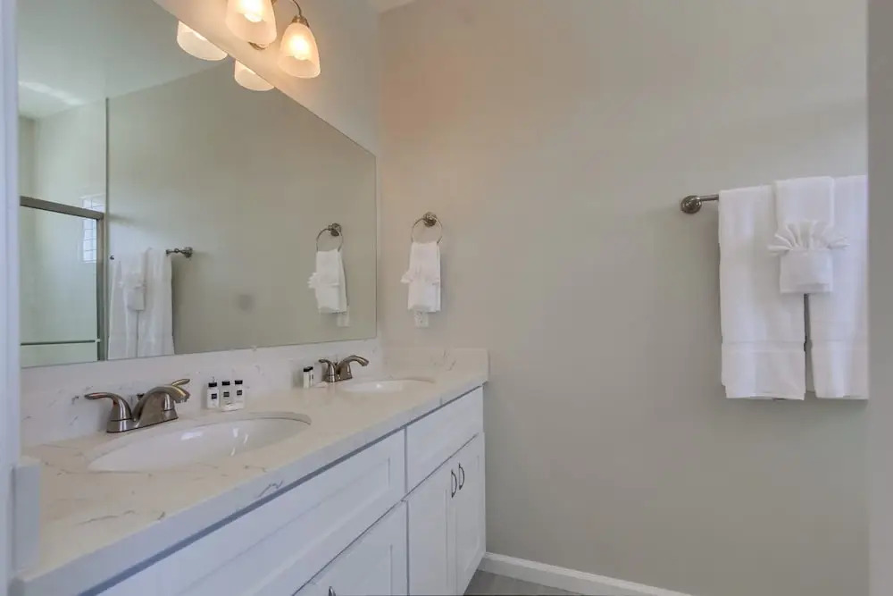 Coastal Horizon-B - 3 Br Apts