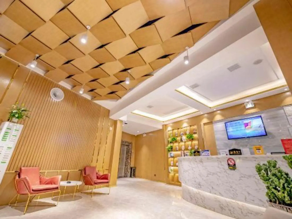 Nature Wake Spring Hotel (Shuyang Cangzhou Wenfeng Park Branch)