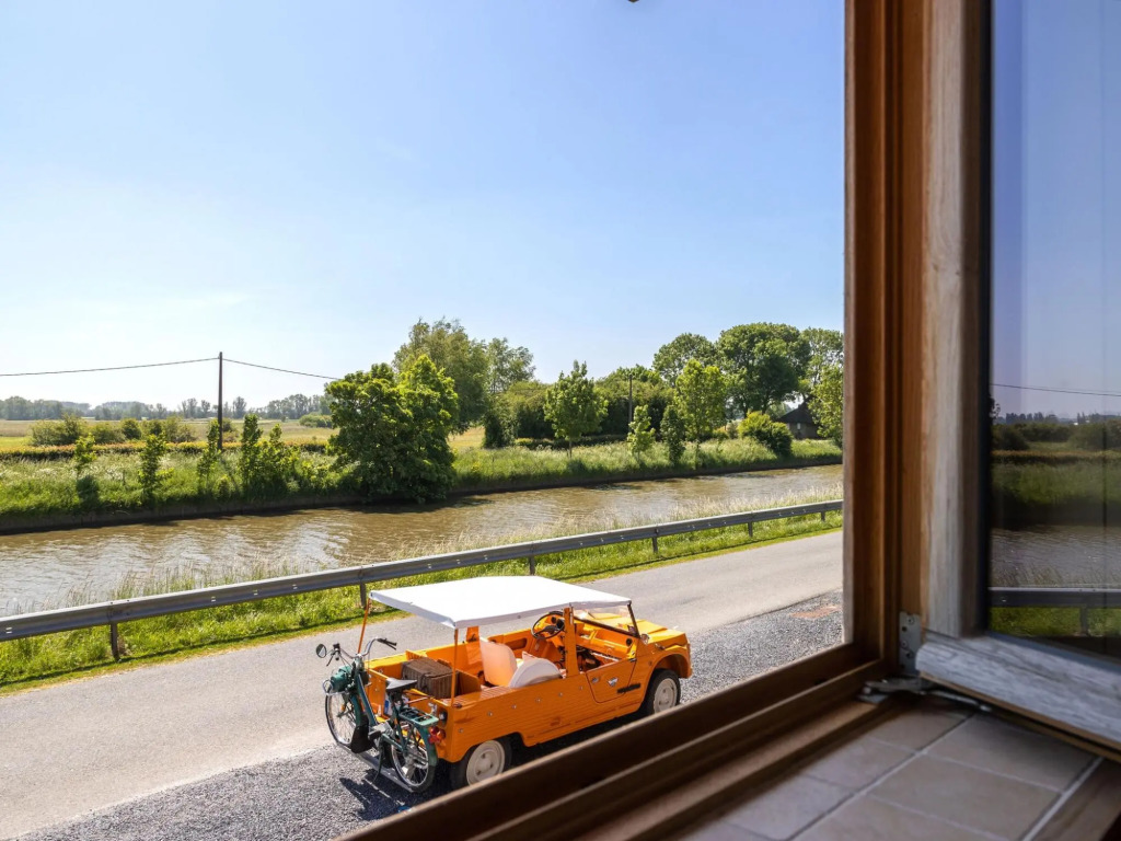 Beautiful Holiday Home With Terrace, Garden